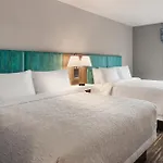 Hampton Inn & Suites Kelowna, British Columbia, Canada