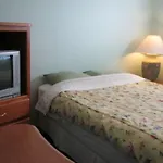 Kelowna Okanagan Lake Hostel