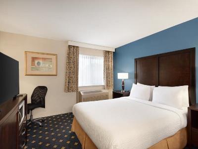 Days By Wyndham Hotel 3*