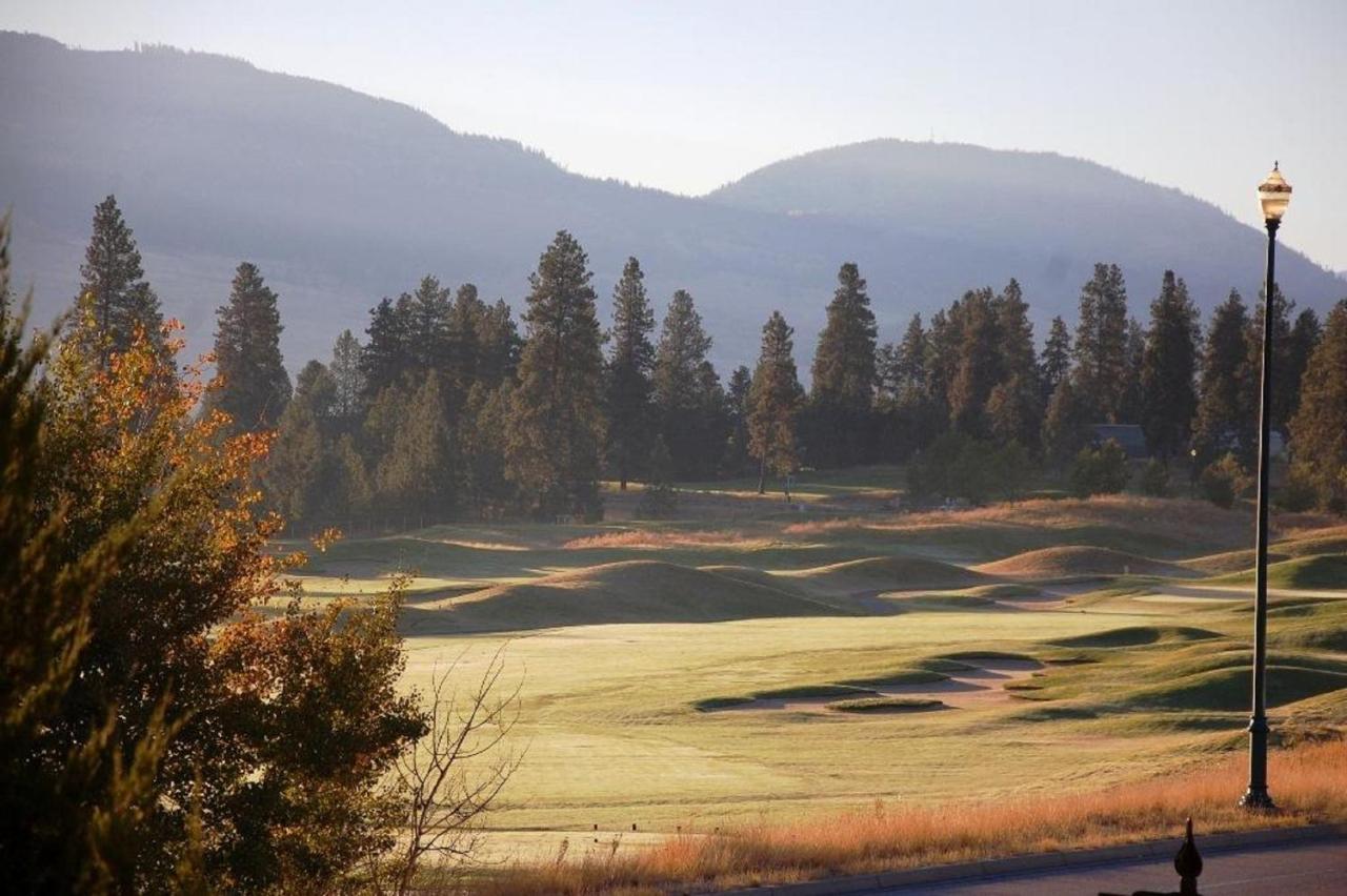 A Vacation Paradise At Quail Ridge Bed & Breakfast