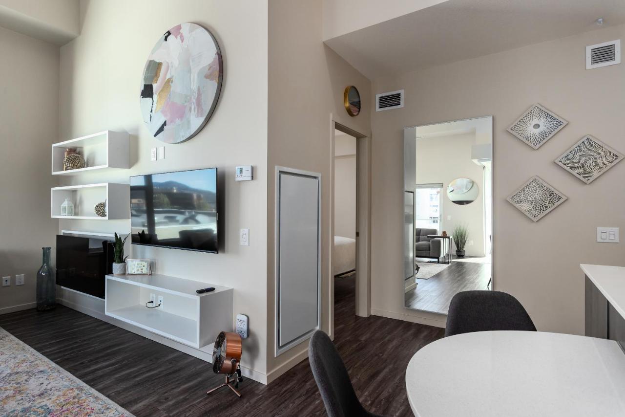 Corner Nest - Luxury Brand New Floor 2bedroom *