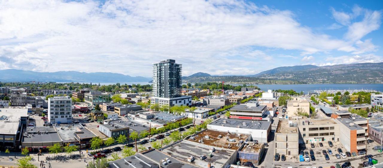 Brand New Luxury Downtown Near The #13 * Kelowna