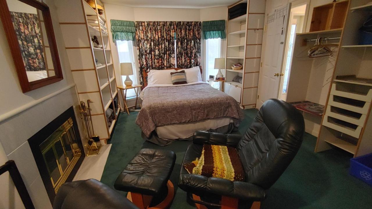 Bed & Breakfast Beds By The Bridge Kelowna
