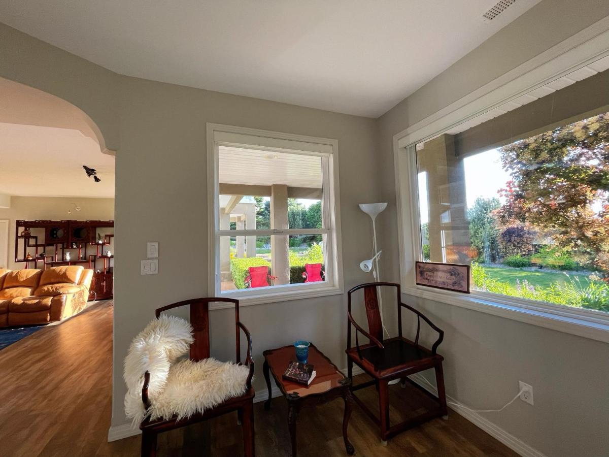 Villa Spacious And Quiet Garden View Kelowna