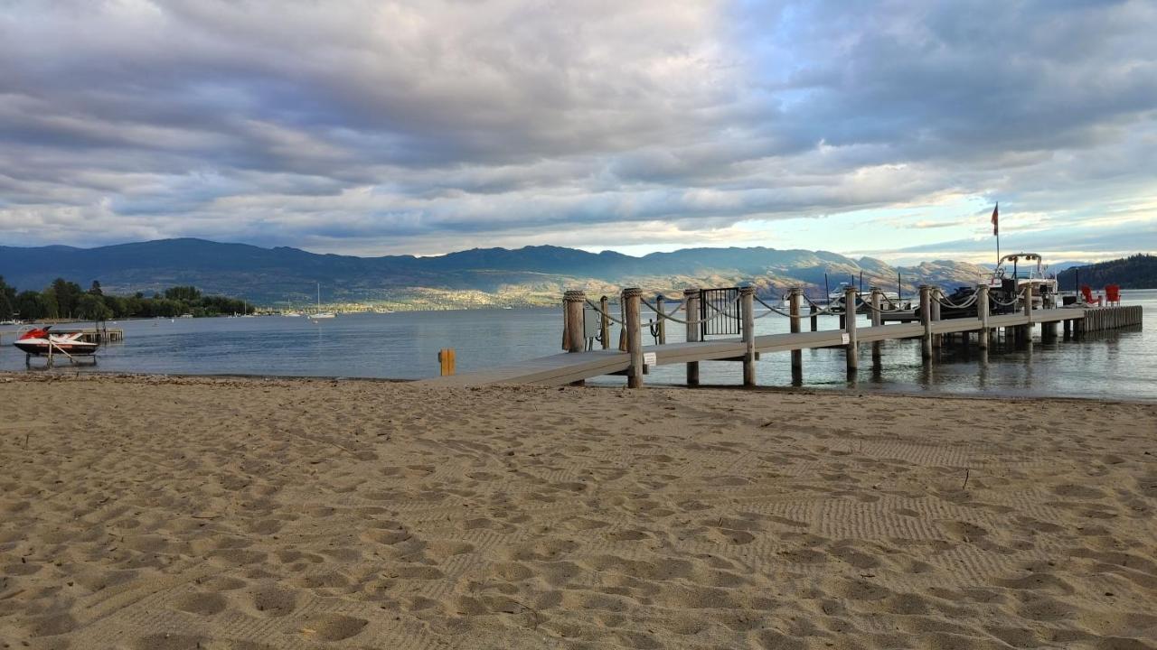 Beds By The Bridge 3* Kelowna