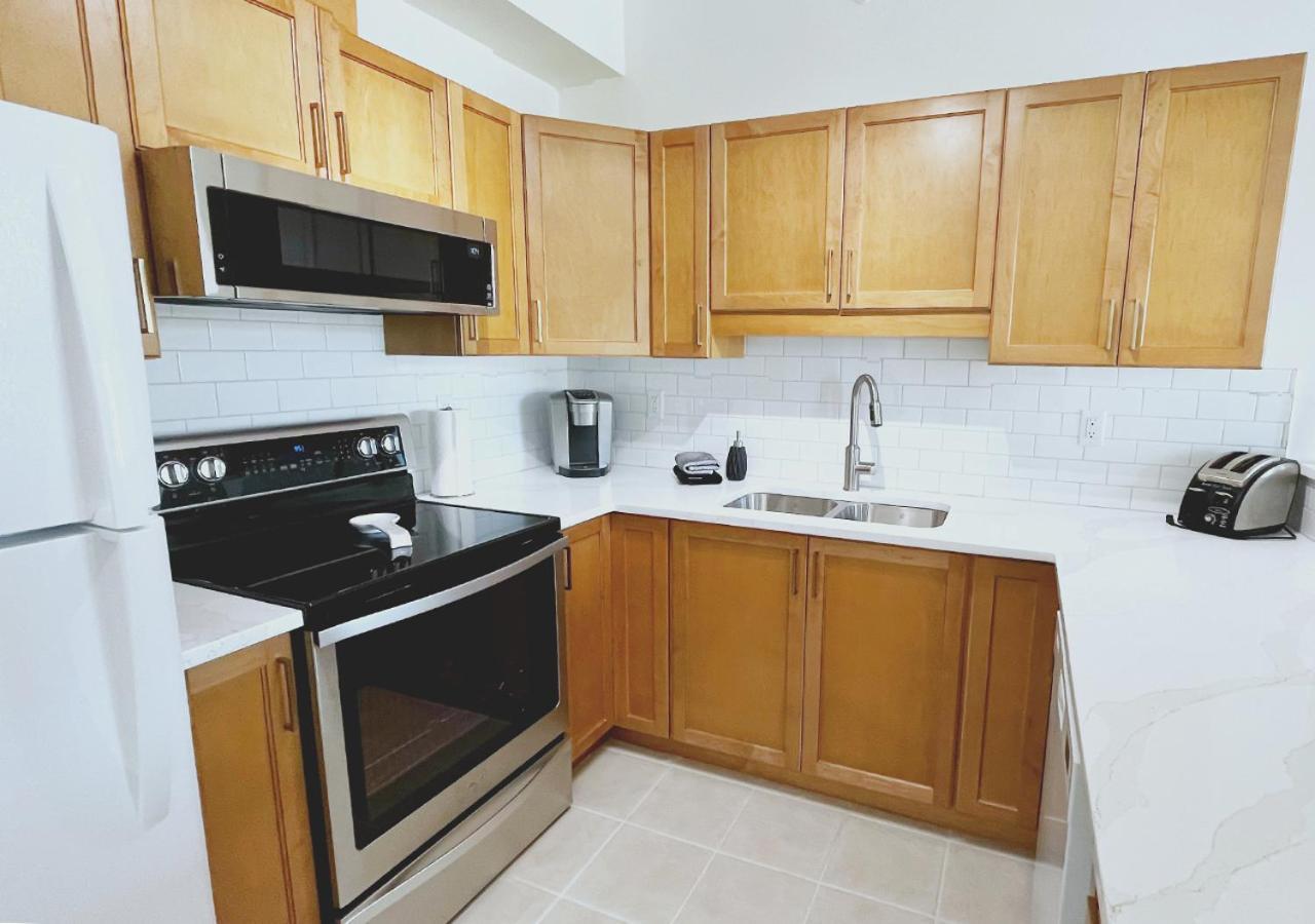 Apartment Downtown Waterfront Oasis Newly Renovated 2bed 2bath *