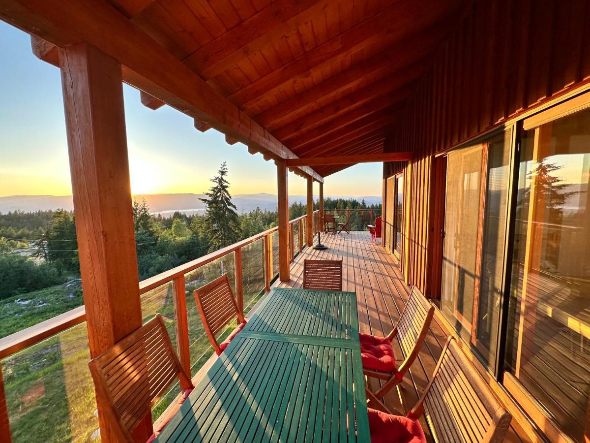 Lodge Myra Canyon *