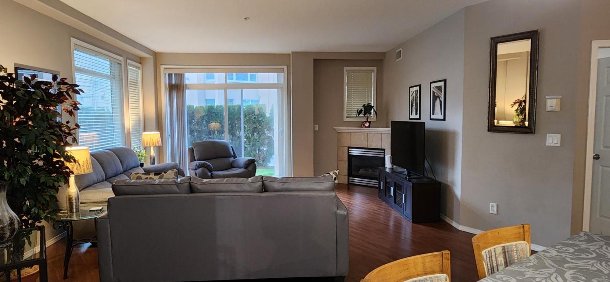 Discovery Bay Resort By Kelowna Resort Acc. - 80+ Suites Available Kelowna