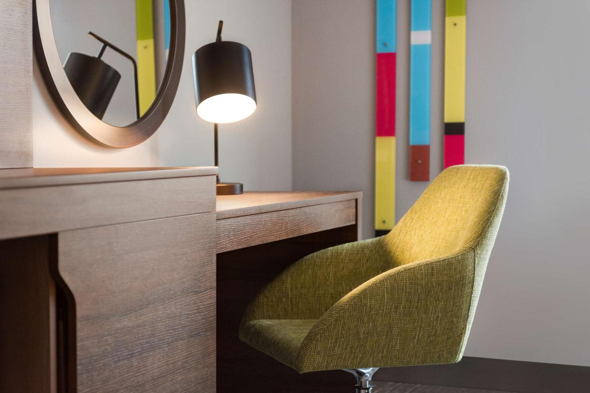 Hotel Hampton & Kelowna, British Columbia, Canada 3*