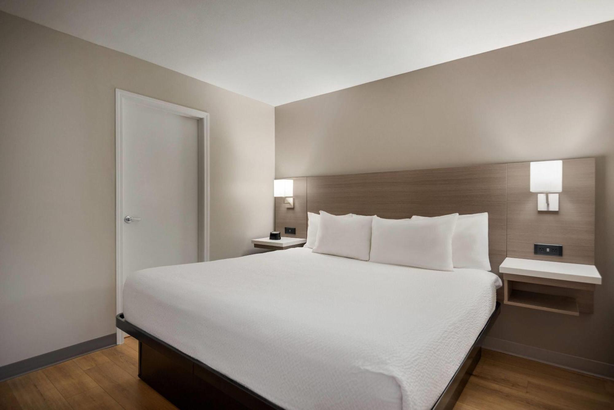 Days By Wyndham Hotel 3*