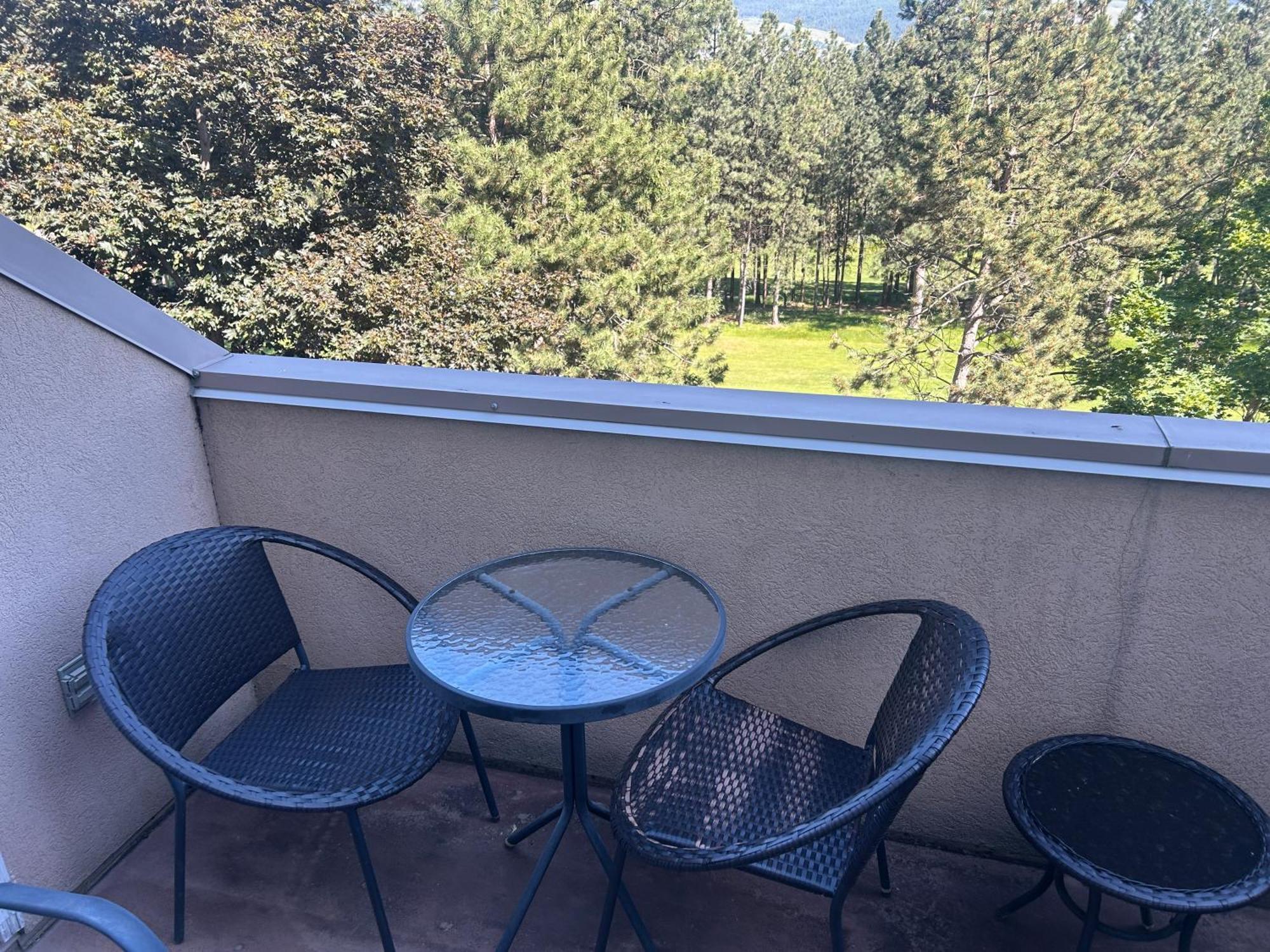 Borgata 3* Kelowna