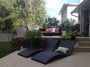 Bed & Breakfast Serenity 2*