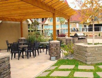 Discovery Bay Resort By Kelowna Resort Acc. - 80+ Suites Available Apartment *