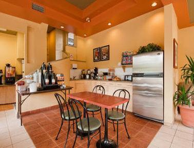 Hotel Zed Kelowna 3* Kelowna