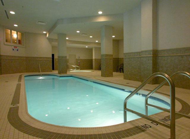 Downtown Waterfront Oasis Newly Renovated 2bed 2bath Kelowna