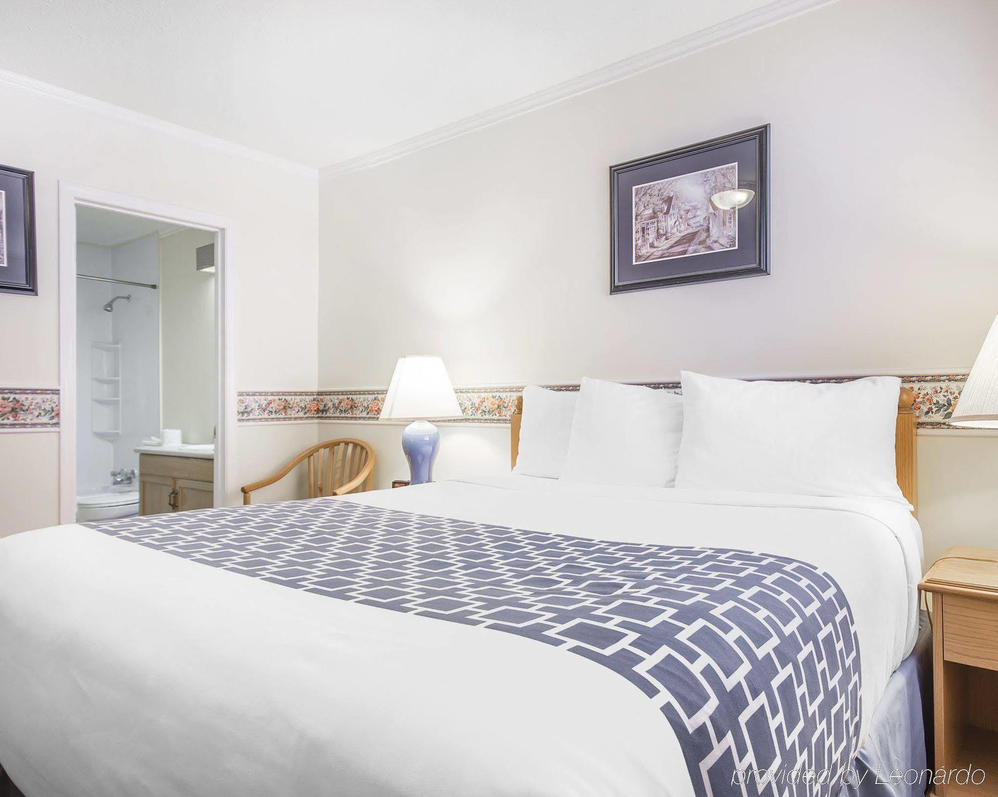 Econolodge - Motel Kelowna