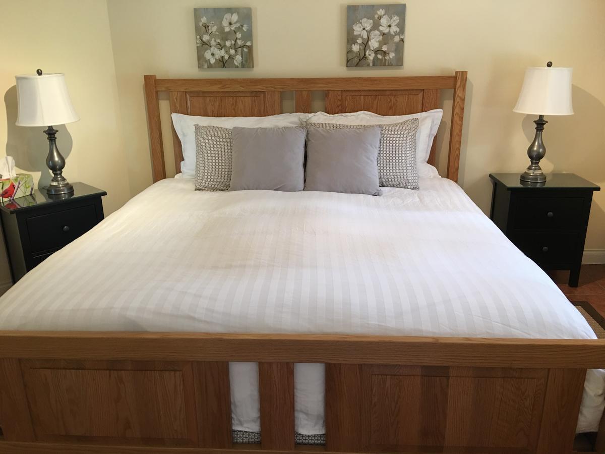 Seasons Bed & Breakfast 3*