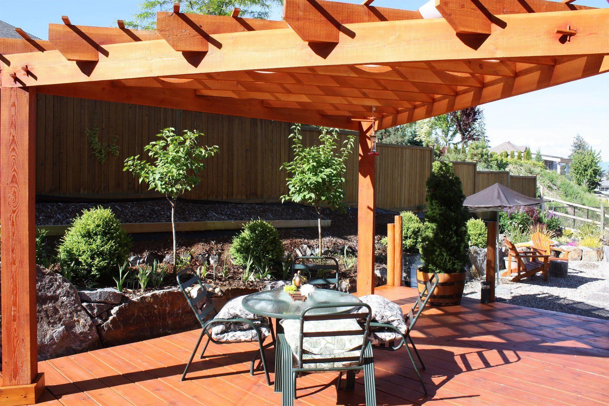 A Okanagan Lakeview Inn 5*