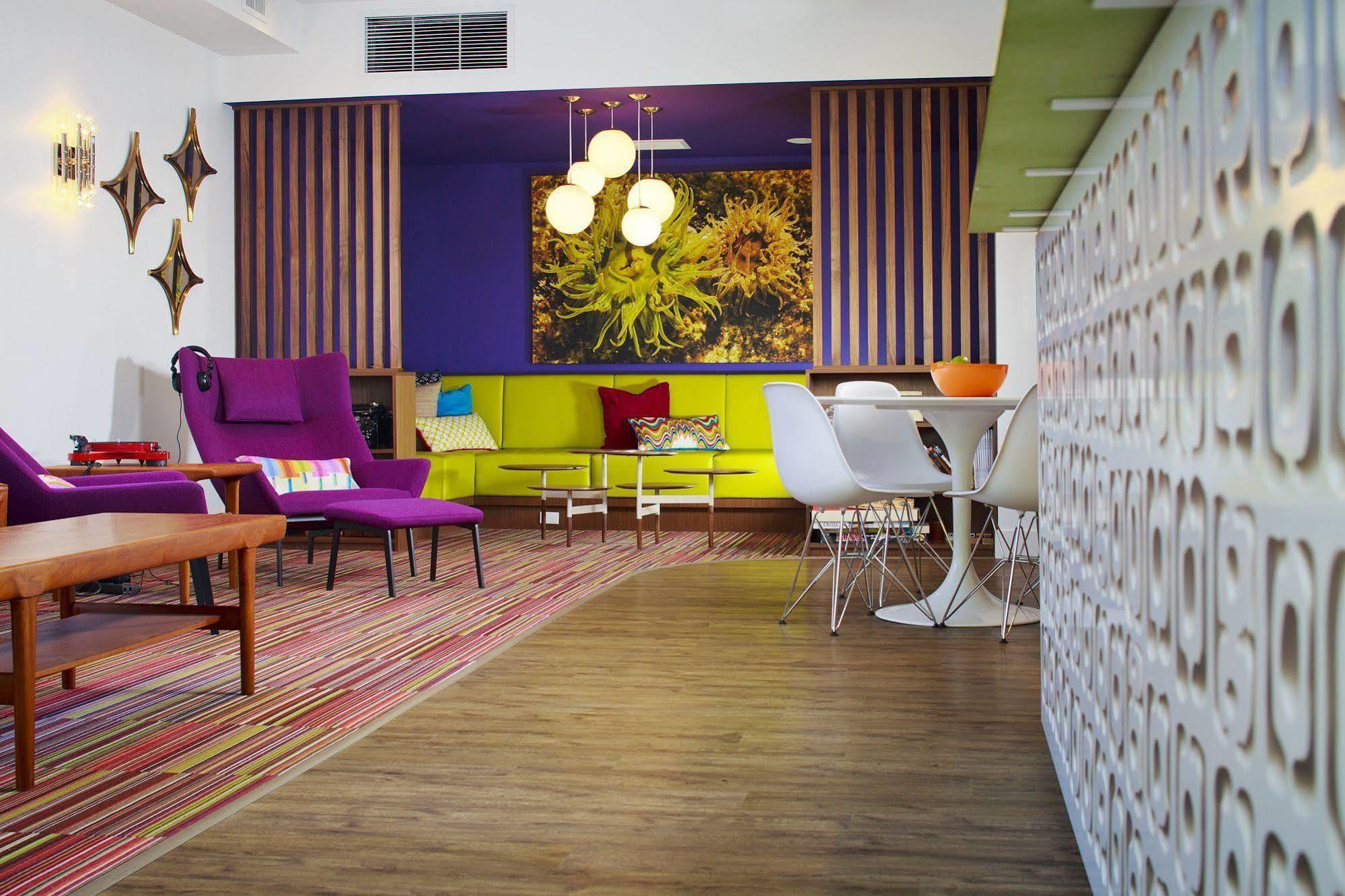 Hotel Zed Kelowna Motel Kelowna