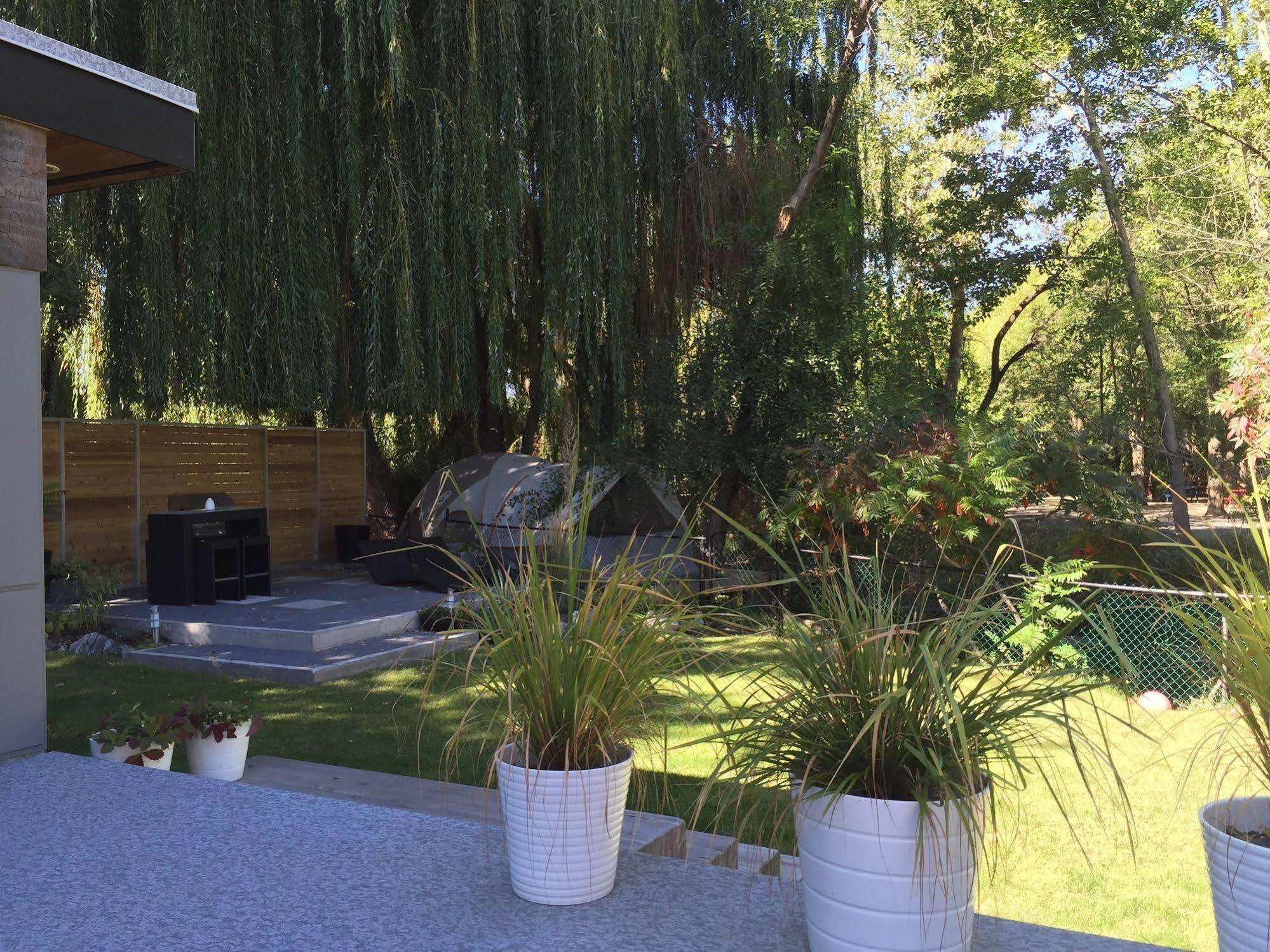 Serenity 2* Kelowna