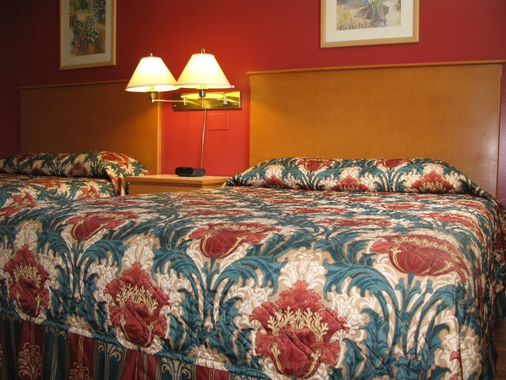 Good Night Motel