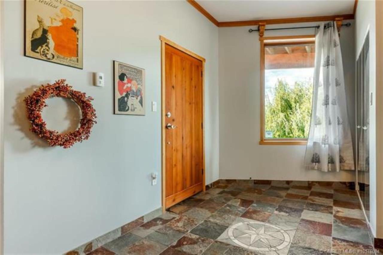 A Okanagan Lakeview Inn Inn 5*