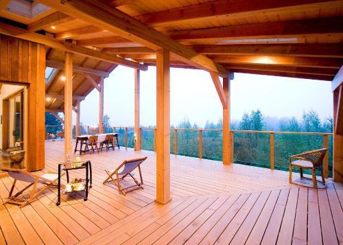 Myra Canyon Lodge