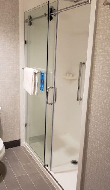 Hotel Hampton & Kelowna, British Columbia, Canada