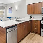 Park Inn By Radisson, Kelowna