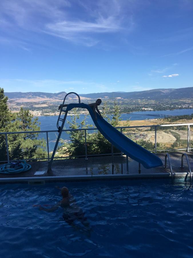 Guest View Heights 5* Kelowna