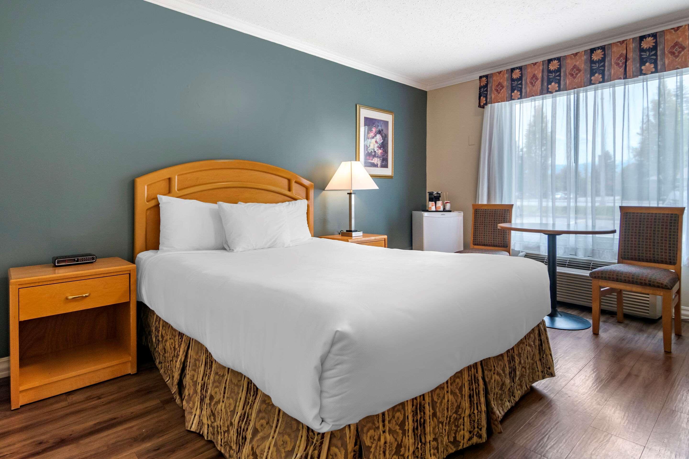 Econo & Lodge Kelowna
